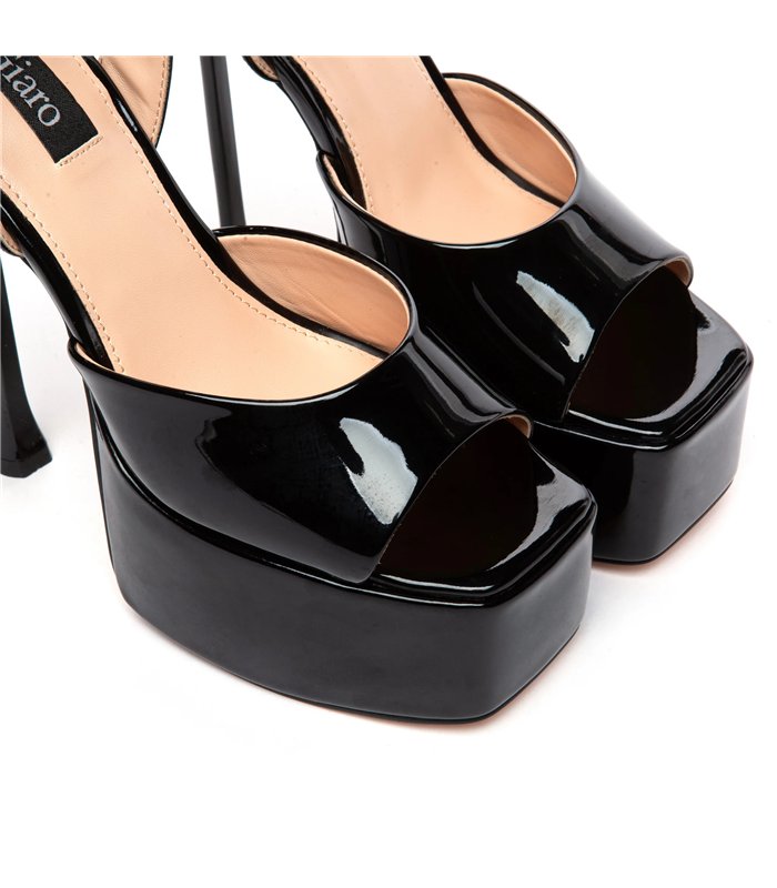 Giaro platform sandal Gala black shiny