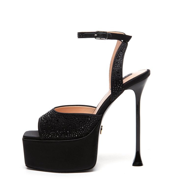 Giaro platform sandal Gala black