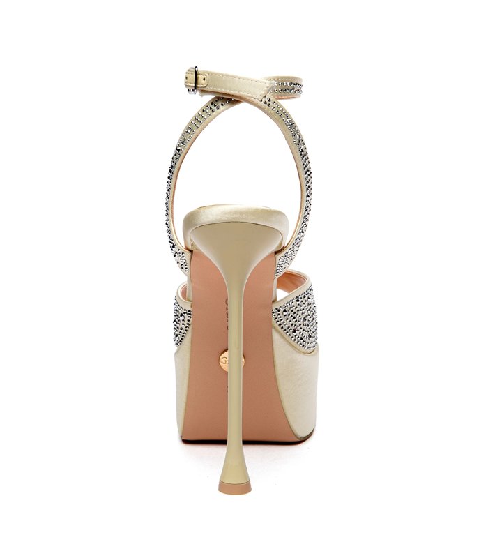 Giaro platform sandal Gala cream