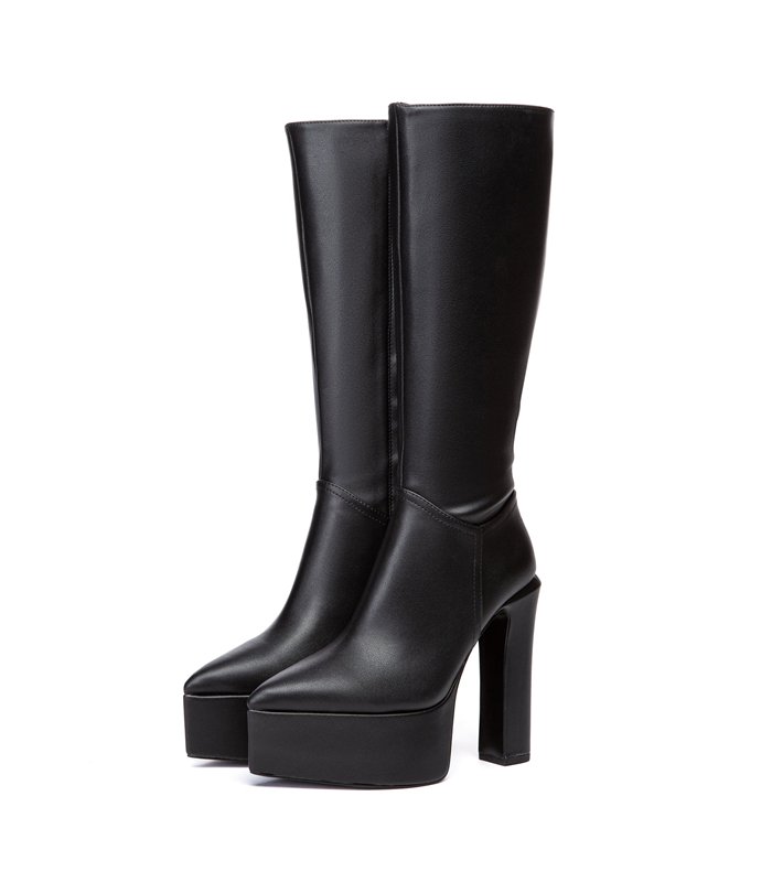 Giaro plateau ankle boots Sarahi black matt