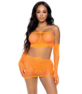 Lace tube dress and gloves