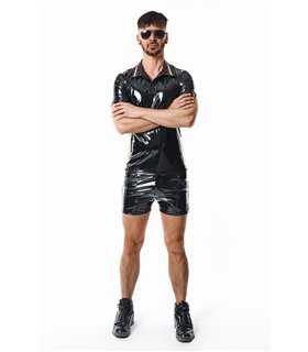 PVC Poloshirt mit Regenbogenfahne und Metallring | Regnes Fetish Planet PVC Poloshirt mit Regenbogenfahne und Metallring | Regnes Fetish Planet