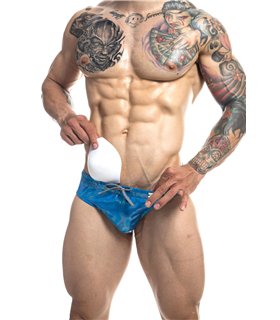 Badeslip mit herausnehmbarem Suspensorium aus glänzendem Stretch-Material | CUT4MEN Badeslip mit herausnehmbarem Suspensorium aus glänzendem Stretch-Material | CUT4MEN