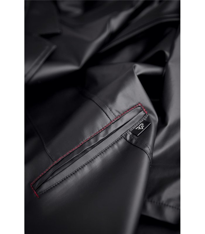 Eleganter Wetlook Trenchcoat mit klassischer Schnittführung | Regnes Fetish Planet