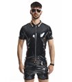 Herren Poloshirt mit Regenbogen-Kragen und Reißverschluss | Regnes Fetish Planet Herren Poloshirt mit Regenbogen-Kragen und Reißverschluss | Regnes Fetish Planet