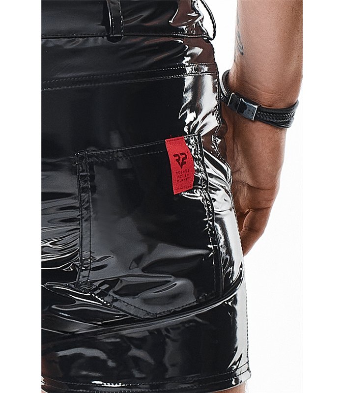 Herren Lack-Shorts mit Taschen und Metallring | Regnes Fetish Planet