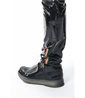 Herren Lack-Hose mit Taschen und Regenbogen-Akzent | Regnes Fetish Planet Herren Lack-Hose mit Taschen und Regenbogen-Akzent | Regnes Fetish Planet