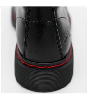 Aderlass 10-Eye Boots Leather Schwarz